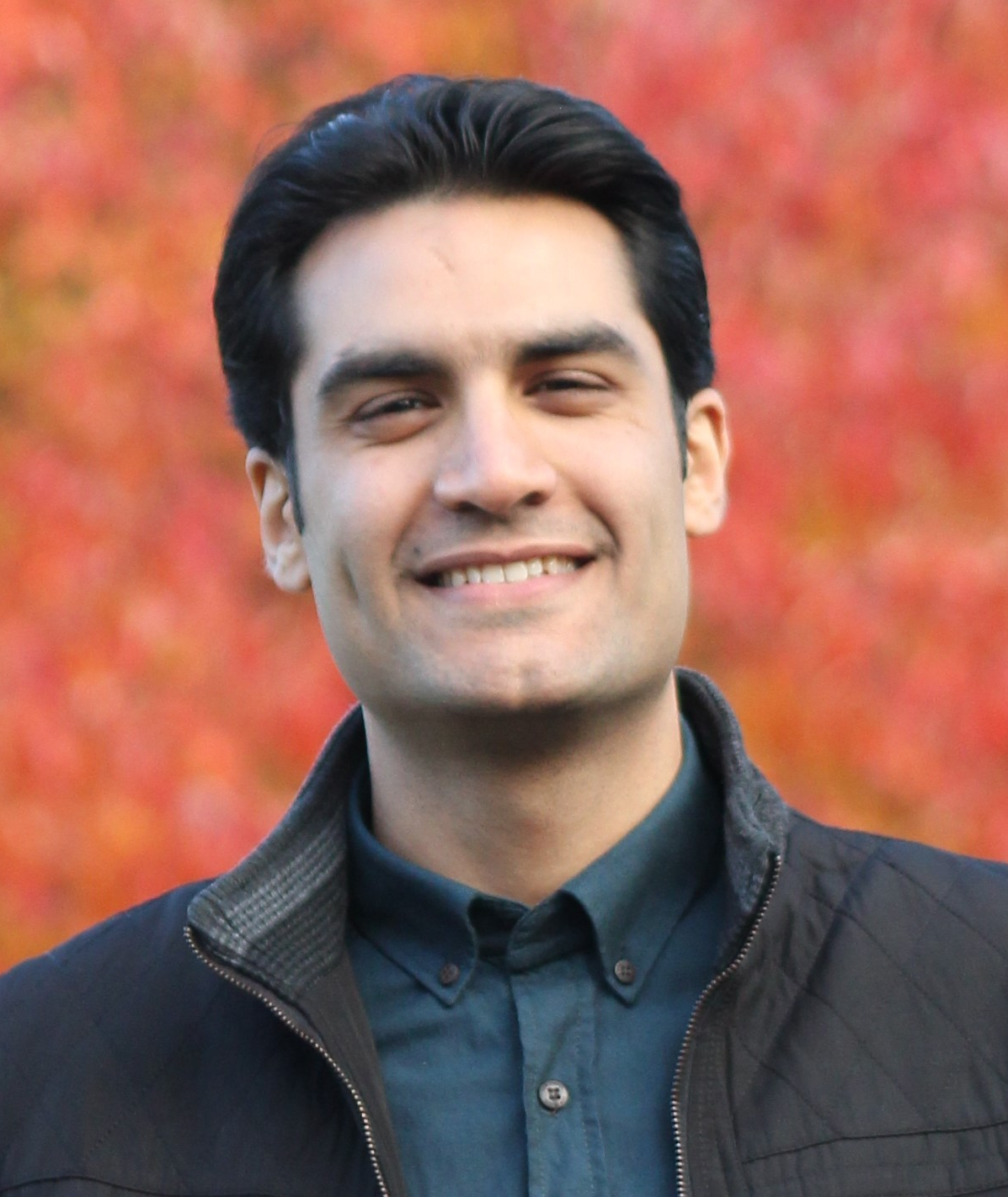 Ehsan Kharazmi headshot